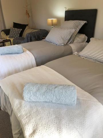 Cedar Park Bed & Breakfast Tamahere Buitenkant foto